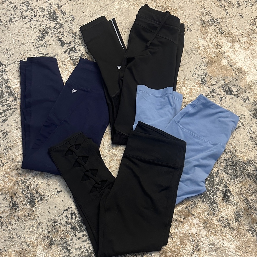 LEGGINGS BUNDLE x 4 (fabletics, yogalicious)